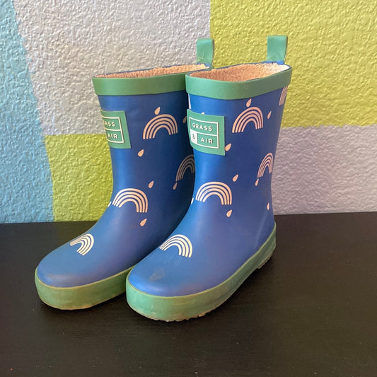 Blue Rainbow Rain Drop Boots, 8
