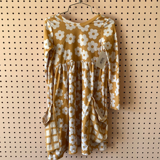 Golden Daisy Dress, 4/5